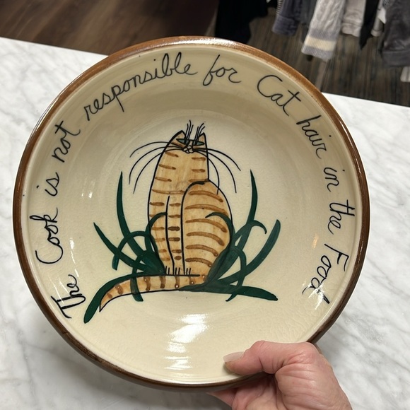 Moonfire Pottery | "The Cook is Not Responsible for Cat Hair in The Food" Bowl - Picture 5 of 8